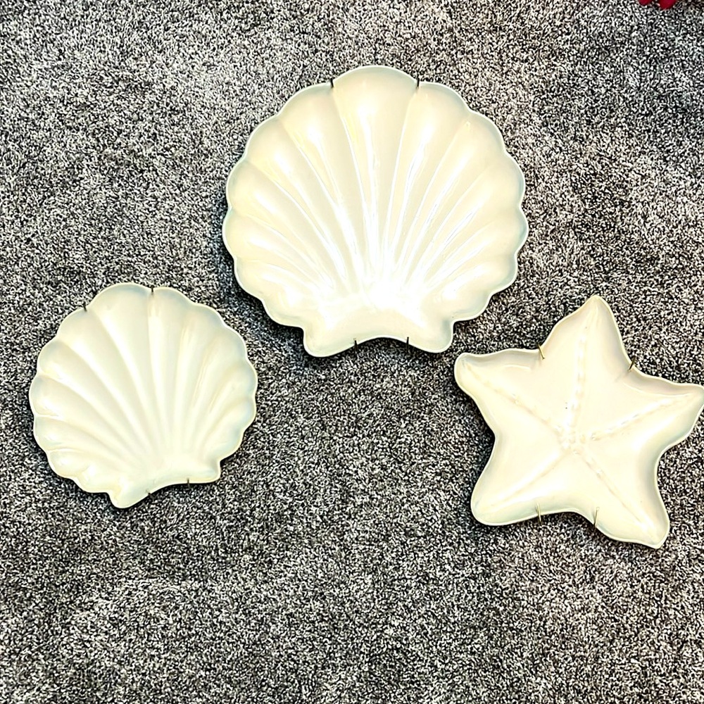 Set of 3 Seashell Plates